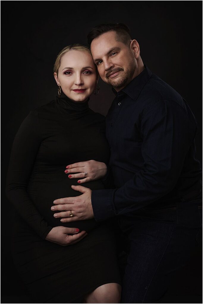 maternity photos, couples, wearimg black