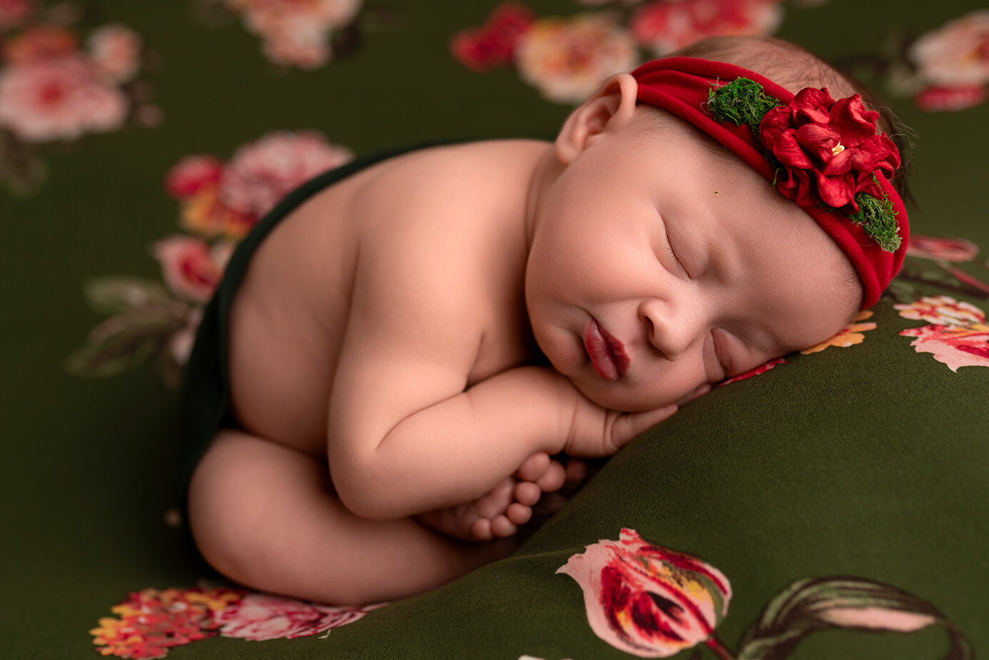 Photo of baby girl after editing in Evoto