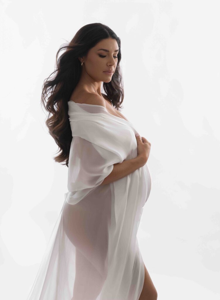 Sandy Springs maternity photographer.